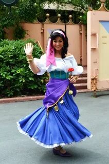 Esmeralda Disney princess outfits, Disney characters costume
