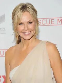 Pictures of Andrea Roth