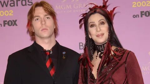 La verdad sobre la relación de Cher con su hijo menor - Espa