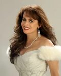 Louise Mandrell to perform holiday concert with Rowan staff,