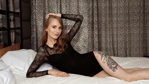 AlicePetrovskaya Model GlamourCams - Beautiful Women Model T