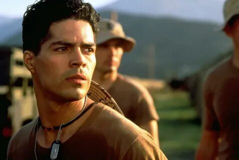 Армейские приключения (1994) - Esai Morales as Sgt. Stern - 
