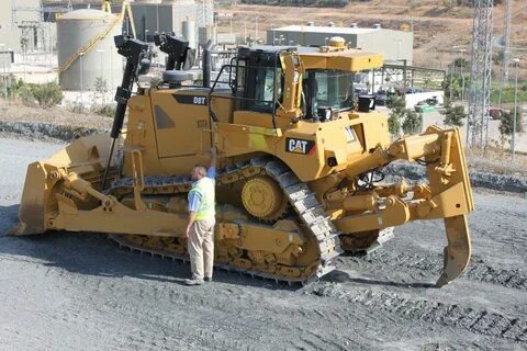 Digger finds the Caterpillar D8T a great place to be. All da