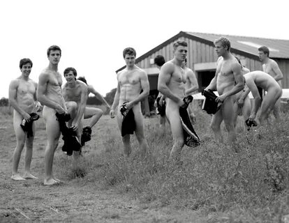 OMG, asses in a row: Warwick Rowing Team's 2014 Calender cou