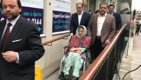 Kulsoom Nawaz discharged from Hospital in London