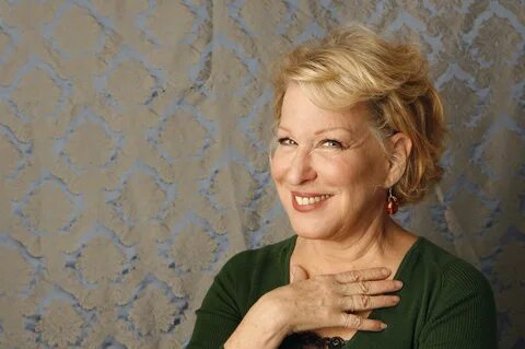 Bette Midler Pictures