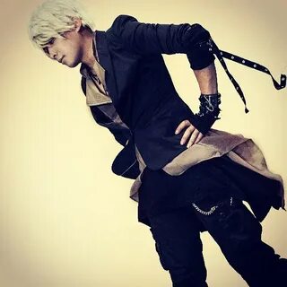 Monty Oum (@montyoum) * Instagram photos and videos