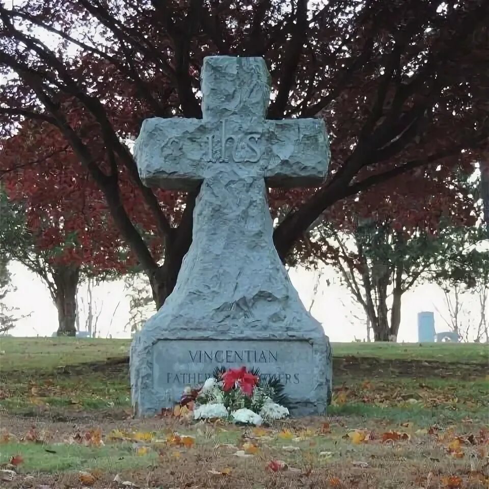 St. Michael's Cemetery - Кладбище
