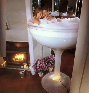 Hot Tub Time Machine: The Heart Shaped Tub Still Exists in t