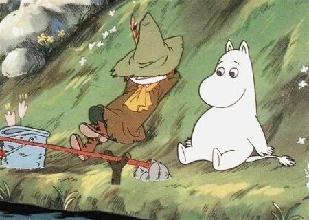 http://images6.fanpop.com/image/photos/37100000/Snufkin-And-