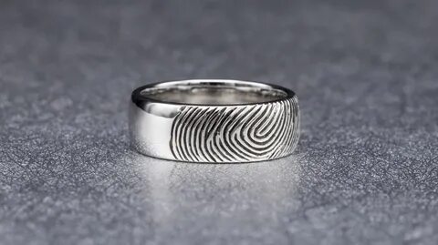 Sweet Husband Got His Wife's Fingerprint Etched Onto His Wed