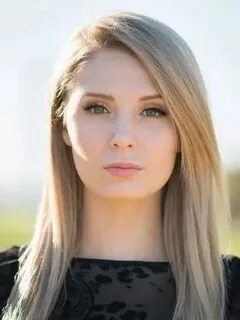 Lauren Southern * Height, Weight, Size, Body Measurements, B