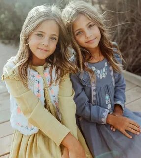 Saiba quem são as gêmeas mais lindas do mundo - Fotos - R7 B