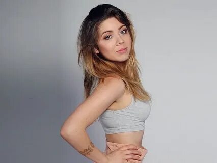 Jennette McCurdy Leaked Nude NSFW Photos & Lingerie Scenes