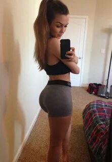 Jiggly Hump Day Butts to Get You Through Wednesday - Barnora