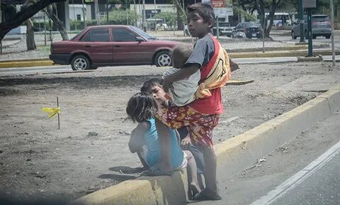 ▷ Los niños indígenas siguen en la calle - El Impulso