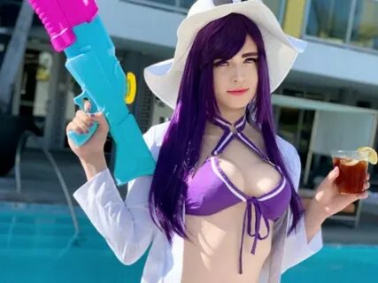 Cloud9 Sneaky's best cosplays in 2019 - Inven Global