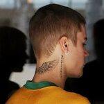 Татуировки для парней на шее (69 фото)