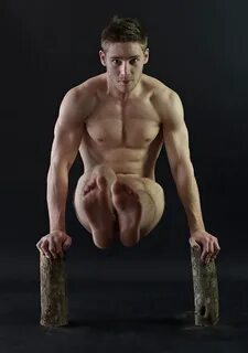 Nude male gymnast 👉 👌 Muscle boy posing naked