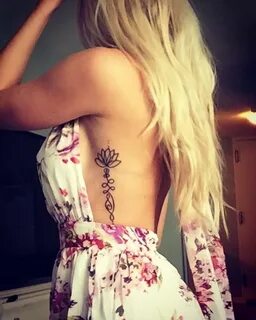 Lotus love ❤ #lotus #tattoo #girlswithtattoos #unalome Unalo