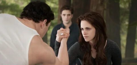 Review: The Twilight Saga: Breaking Dawn - Part 2 - Slant Ma