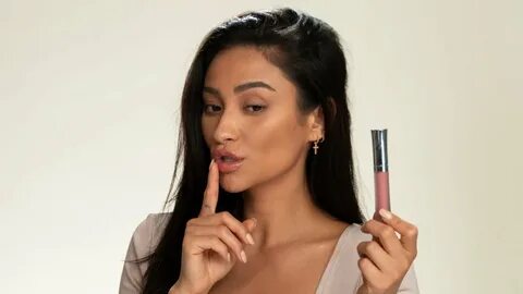 My Favorite Makeup Products! Shay Mitchell - YouTube