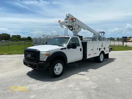2011 Ford F550 Altec AT235P Bucket Cable Placer