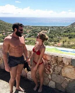 Dan Bilzerian settling down? - Alrincon.com