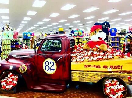 Why Buc ees Texas Convenience Store Is the Best Rest Stop in