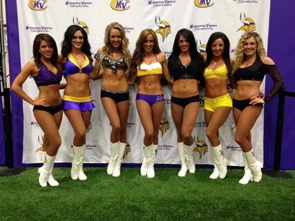 2014 NFL Cheerleader Auditions Nfl cheerleaders, Cheerleadin