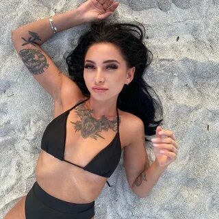 Alina (@alinamikh) * Fotky a videá na Instagrame