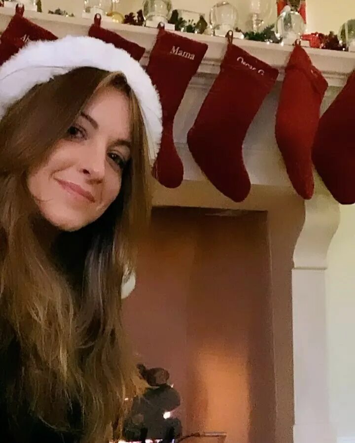 Millie Corretjer в Instagram: "🎄 🎁 Felicidades 🎁 🎄" .