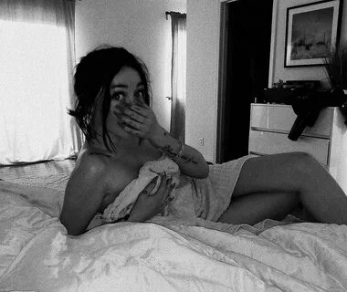 Noah Cyrus Nude & Sexy Pics And Sex Tape - Celebs News