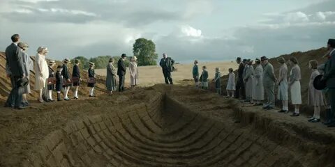 Stills - The Dig