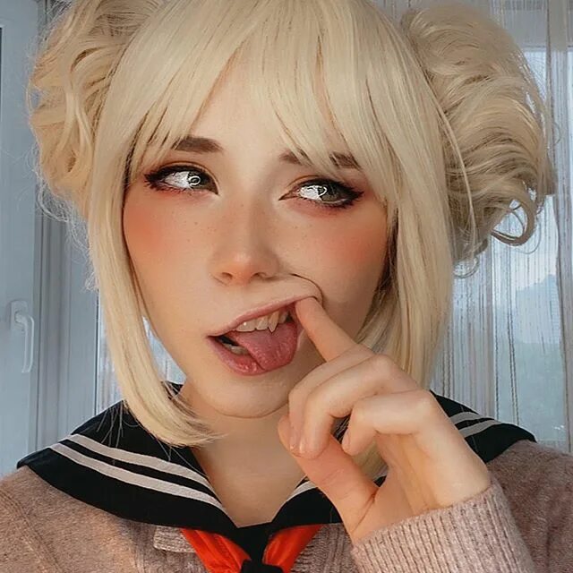 My first anime cosplay - Himiko Toga from "My hero Academia" ❤ Wh...