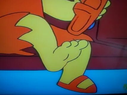 Lisa Simpson's Foot by Jerrybonds1995 on DeviantArt