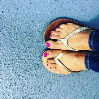 Sarayu Blue's Feet wikiFeet