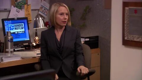 HP Monitor Used By Amy Ryan (Holly Flax) In The Office - Sea
