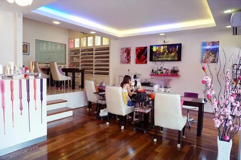 small nail salon - Google Search Nail salon decor, Salon dec