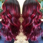 Бордовый цвет волос: фото 100 креативных идей