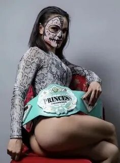 Thunder Rosa ass - Reddit NSFW