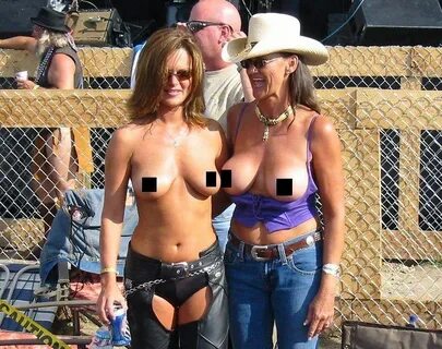 Sturgis naked. Top pictures site.
