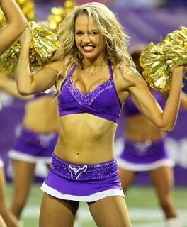 Minnesota Vikings Cheerleaders (90 pics)