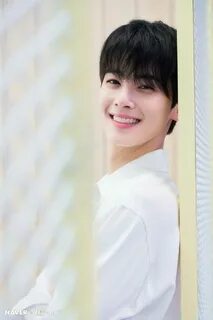 Pin by Alicetuncal19_89 on Cha eun woo ❤ Cha eun woo, Cha eu