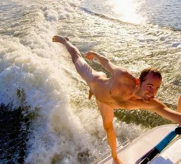 guyzbeach ® в Твиттере: "Boating #naturism #naturisme #fkk #