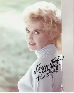 Picture of Donna Douglas