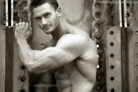 Muscled Hunk Thomas DeLauer Delivers In A Very Hot Shoot - G