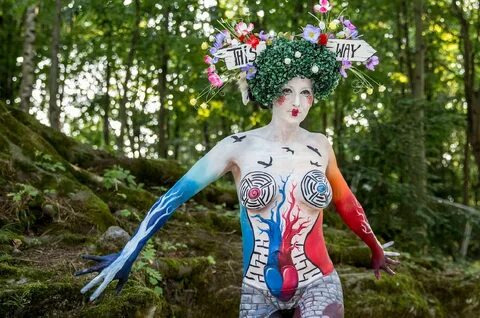 Girls Body Painting Images