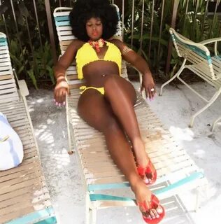 Amara La Negra's Feet wikiFeet