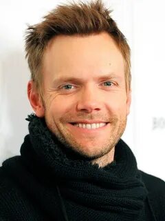 Фотогалерея актера Джоэл МакХэйл / Joel McHale, исполняющего